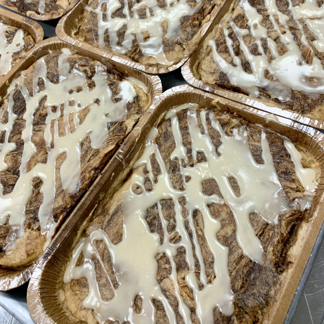 Cinnamon Roll Cakes